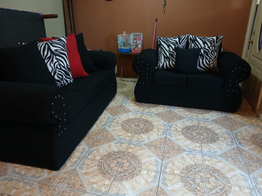 Brand New 2 Piece Black Sofa Set (Large)