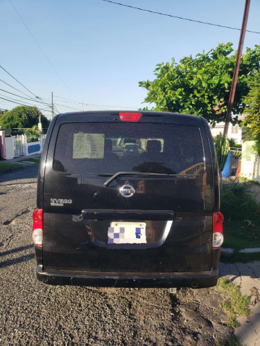 Nissan NV200 2013