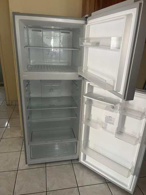 Blackpoint Refrigerator 21 Cubic