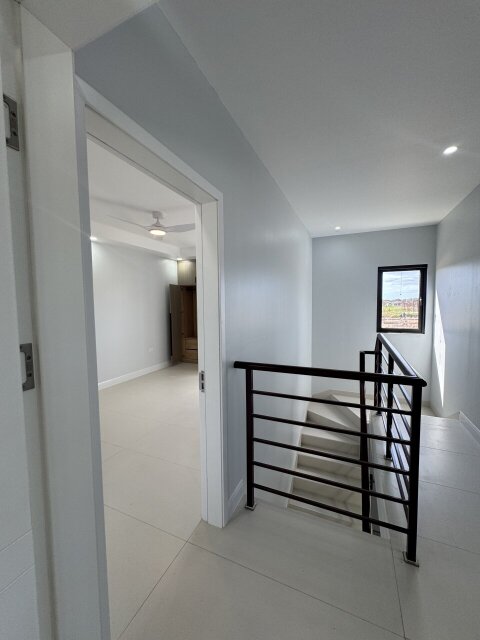 3 Bedroom 3 Bathroom Brand New Home (2 Floors)