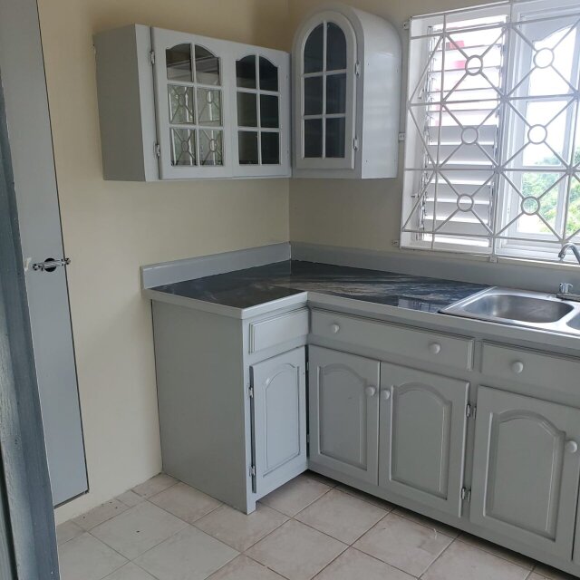 2 Bedroom Living Kitchen Bathroom