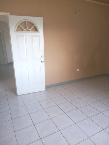 2 Bedrooms 2 Bathrooms  For Rent Mandeville