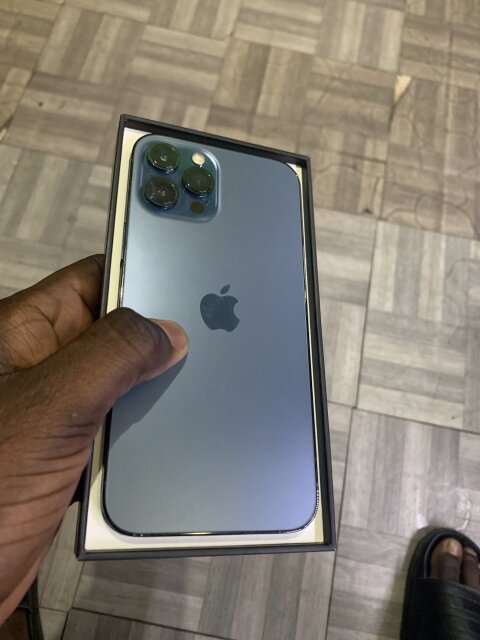 128gb IPhone 12 Pro Max