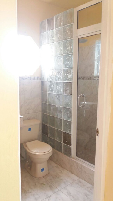 2 Bedroom 2 Bathroom Upstairs Apartment 