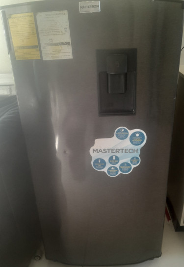 MasterTech Refrigerator