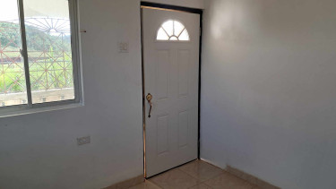  1 Bedroom Mandeville Apartment (Minutes From NCU)