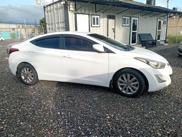 2015 Hyundai Elantra $999K: