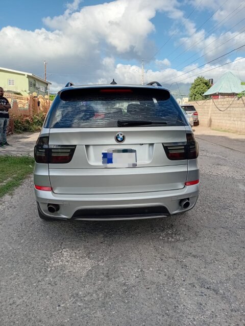 2012 BMW X5 $990K: 8763492969