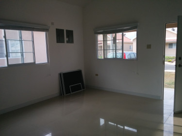 2 Bedroom 1Bath House For Rent