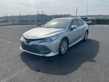 2020 TOYOTA CAMRY (HYBRID)