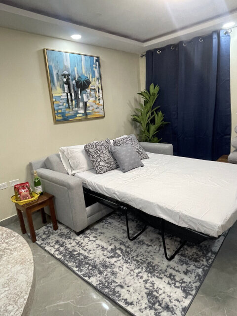 AirBnB 1br With Sofa Bed And Swimming Pool Kgn