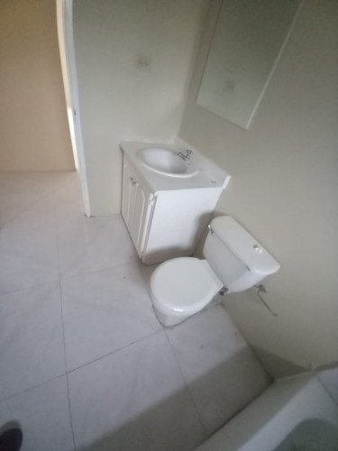 2 Bedrooms, 1 Bathrooms (Whatsapp Message Only)