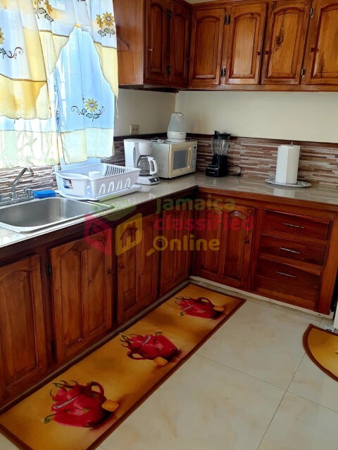 2 Bedroom 1 Bath Apt In Ocho Rios