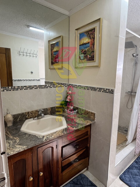 2 Bedroom 1 Bath Apt In Ocho Rios