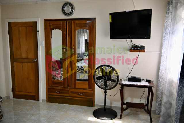 2 Bedroom 1 Bath Apt In Ocho Rios