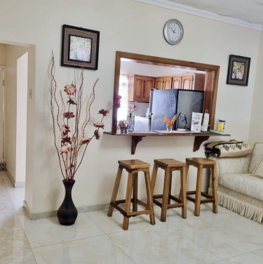 2 Bedroom 1 Bath Apt In Ochi Rios 