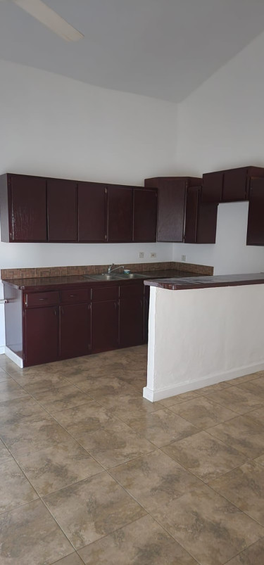 2 Bedroom, 2 Bathroom Westgate Hills