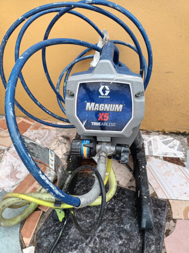 MAGNUM HIGH POWERED PAINT MACHINE 