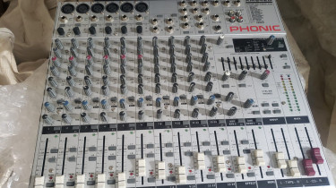 Audio Expandres And Mixers