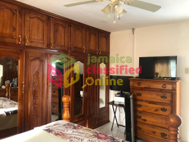 4 BEDROOM 4 BATH HOUSE ON 2 ACRES LAND