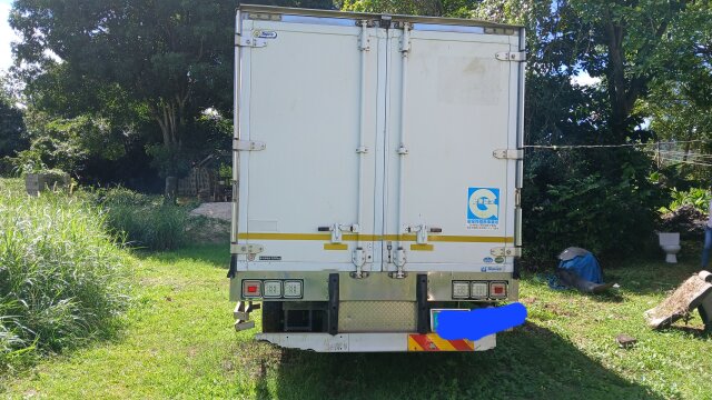 2013 6 Ton Freezer Truck