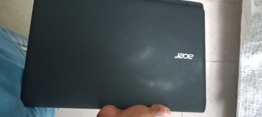 Acer Aspire Es512