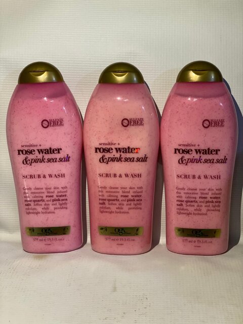 OGX Smoothing Body Wash & Scrub