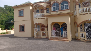 2 Bedroom 2 Bath Apartment In Hopeton, Mandeville