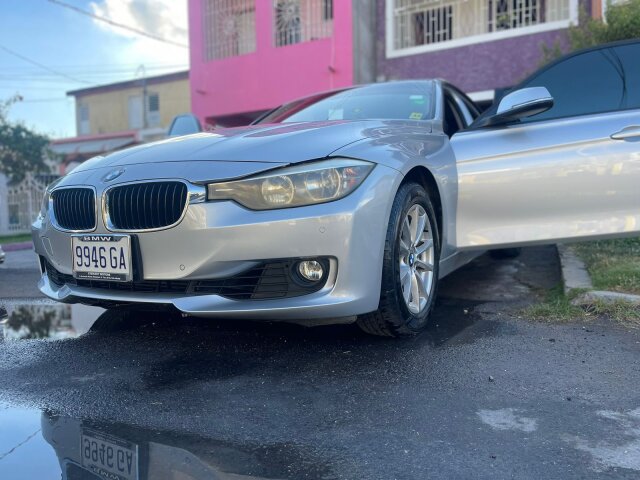 2013 BMW 320i