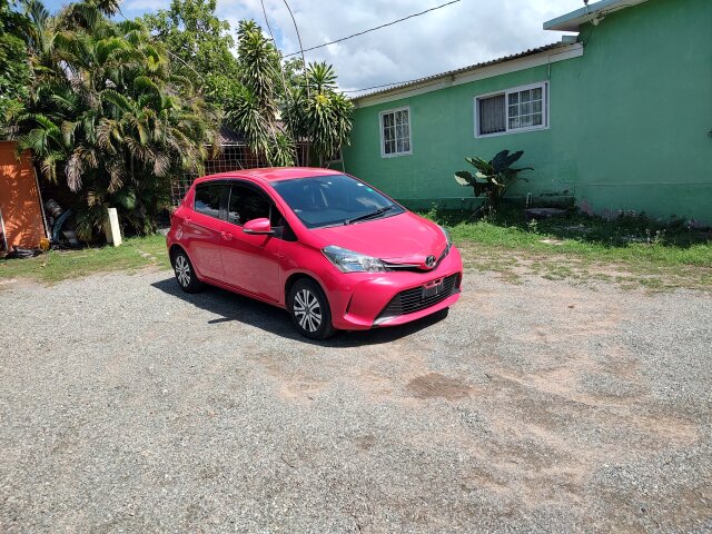 2016 Toyota Vitz