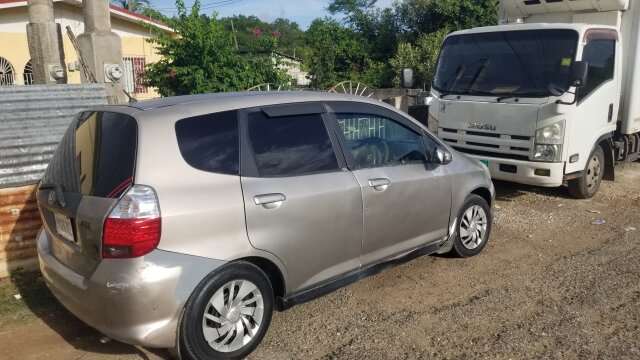 2005 Honda Fit