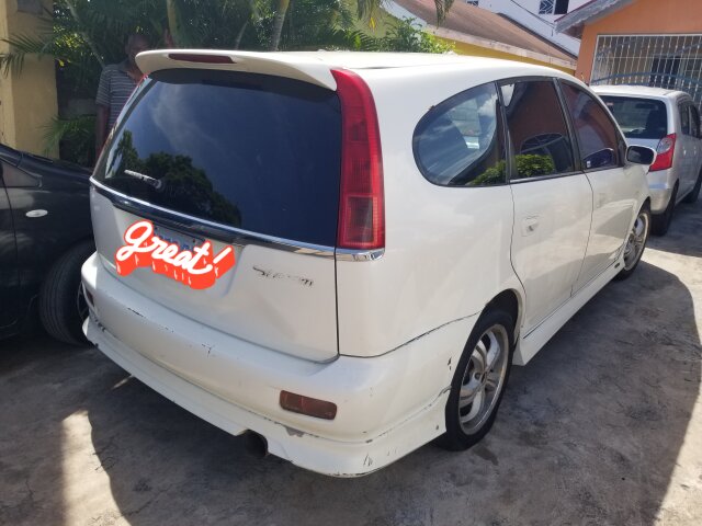 2002 Honda Stream Absolute