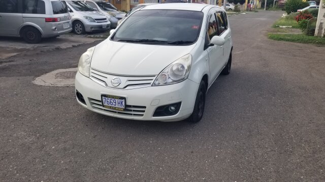 2011 Nissan Note