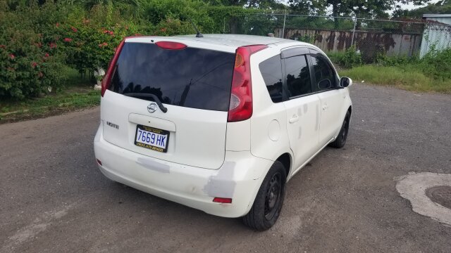 2011 Nissan Note