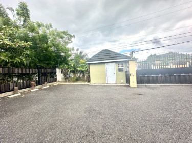 2 Bedroom 3 Bath Apartment