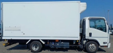 2016 ISUZU FORWARD FREEZER TRUCK