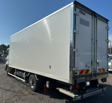 2016 ISUZU FORWARD FREEZER TRUCK