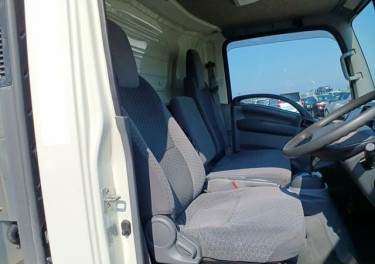 2016 ISUZU FORWARD FREEZER TRUCK