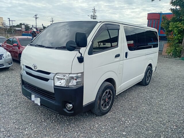 2016 Toyota Hiace $2.490 Million 8763492969