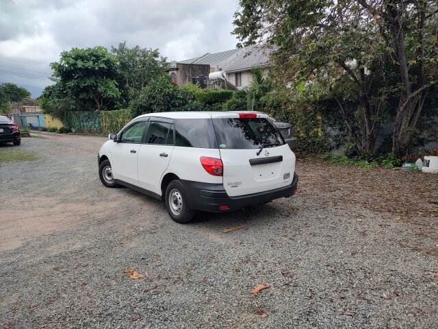 2019 Nissan AD Wagon