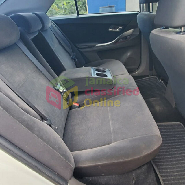 2013 Toyota Allion A18
