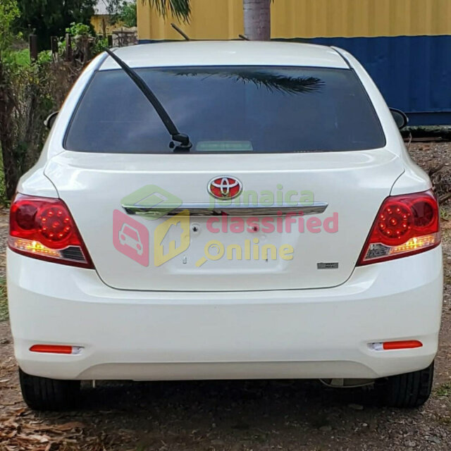 2013 Toyota Allion A18