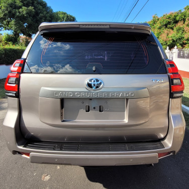 2019 TOYOTA PRADO DIESEL 876 || 212 || 8631