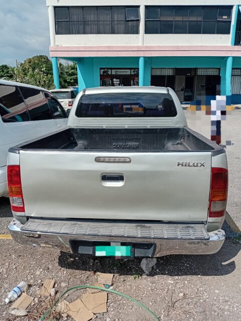 2010 Toyota Hilux $2.3 Million 8763492969