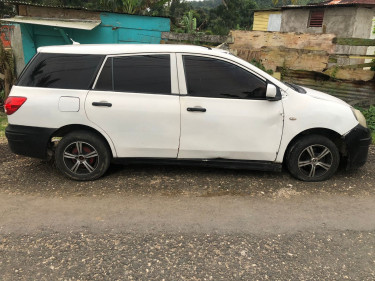 2011  Nissan AD Wagon 