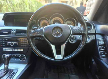 2014 Mercedes Benz C180