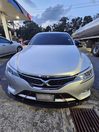 2015 Toyota Mark X