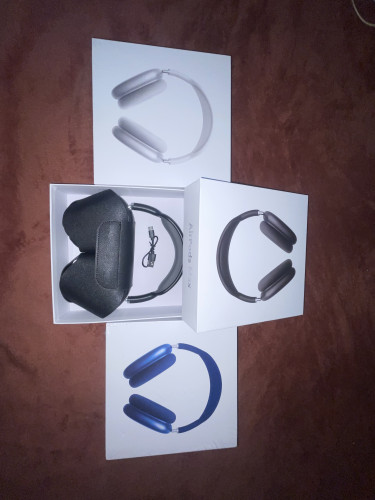 AirPod Max Carbon Copy 