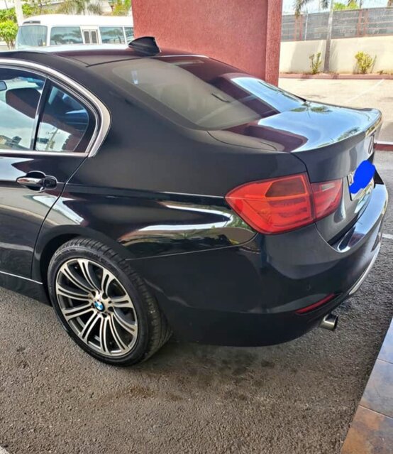 FAILY NEW CONDITION BMW 316i TURBO 2014