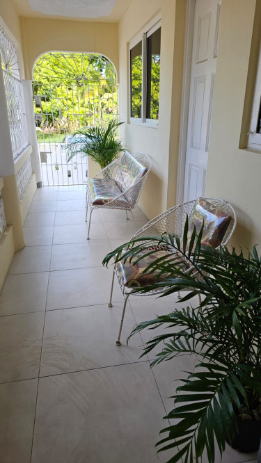 Fully Furnished 1 Bed 1 Bath Studio In Ocho Rios